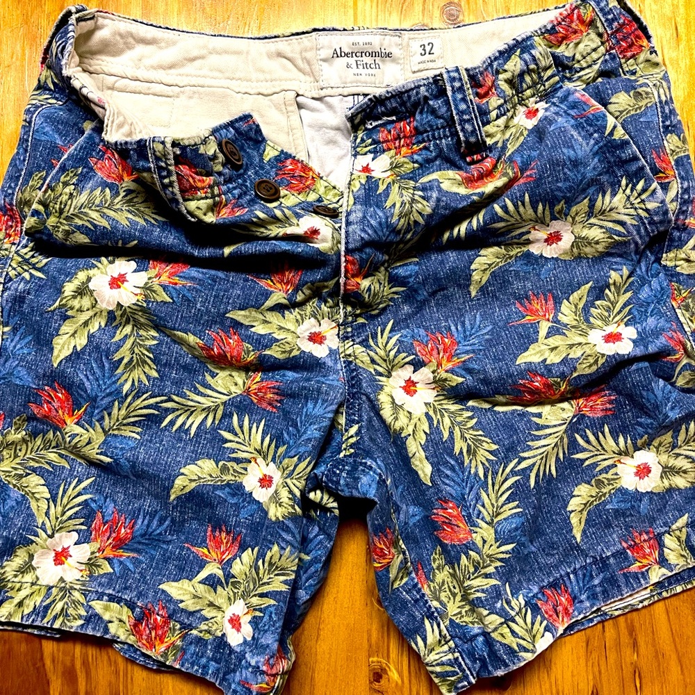 A&F shorts. basically new